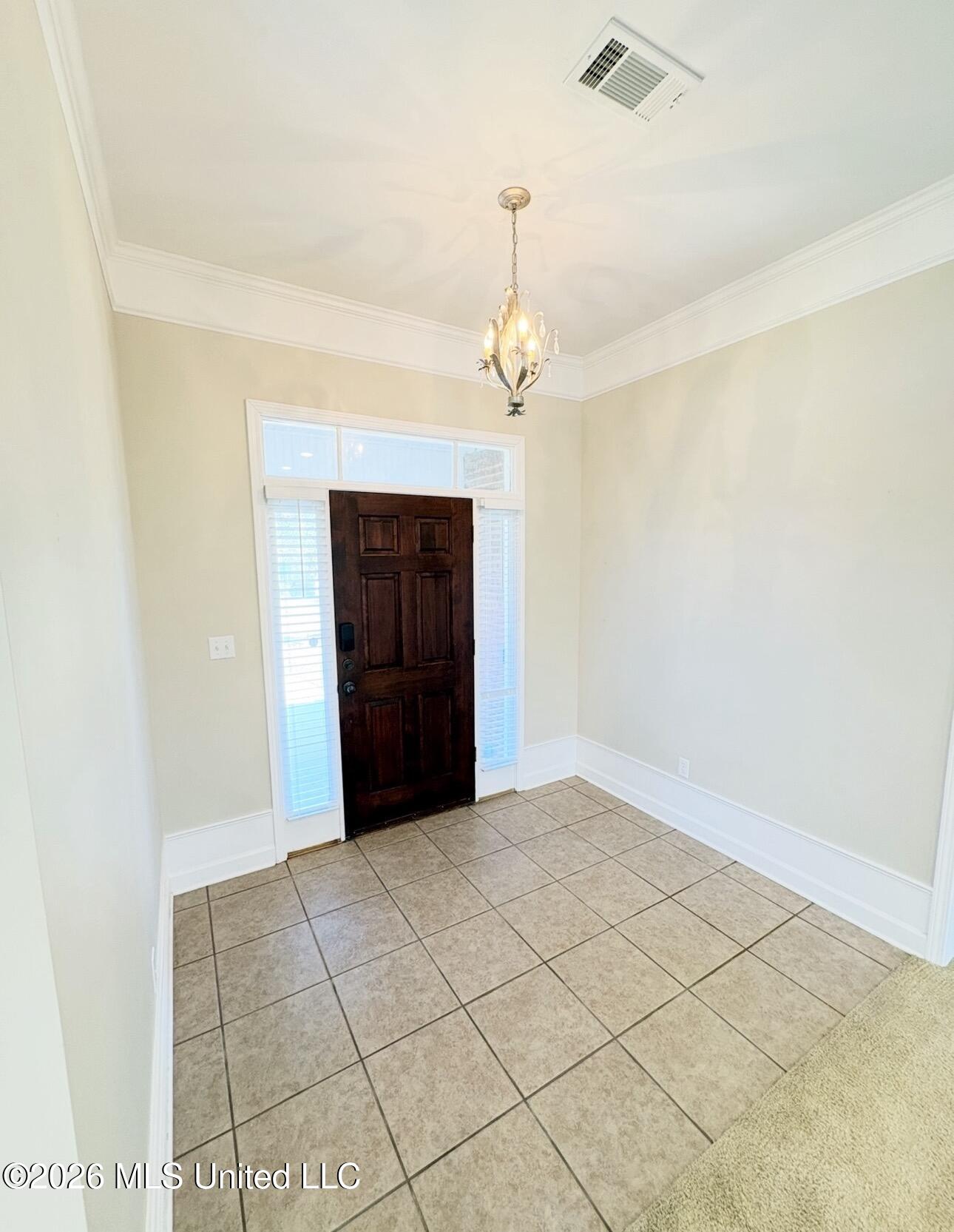 151 Saint James, Grenada, MS 38901 — photo 3