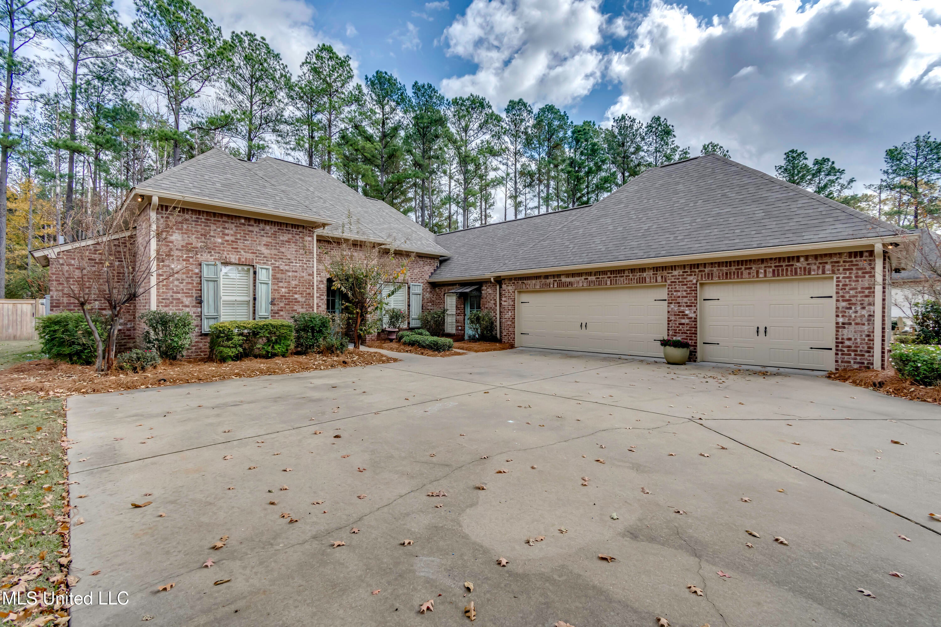 104 Hawks Nest Cove — photo