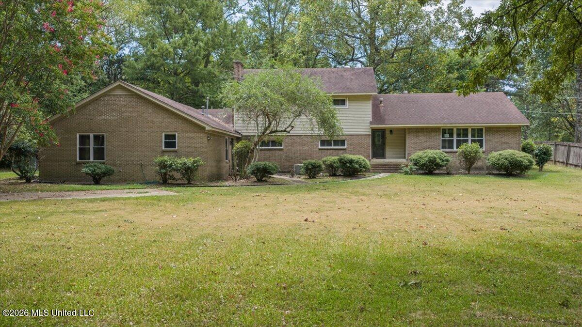 820 Strayhorn Street — photo