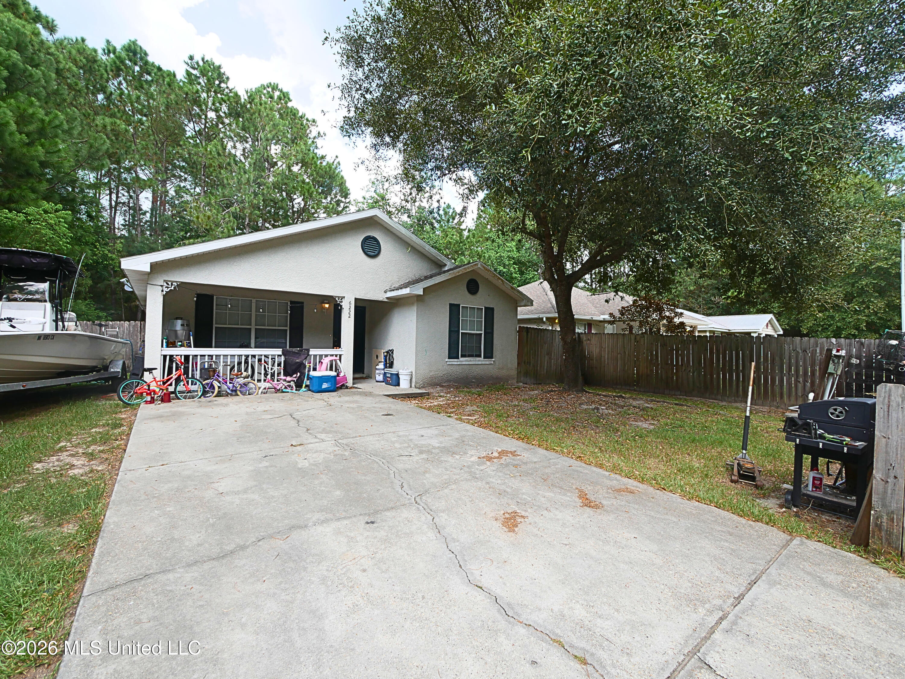 6222 W Lamar Street — photo