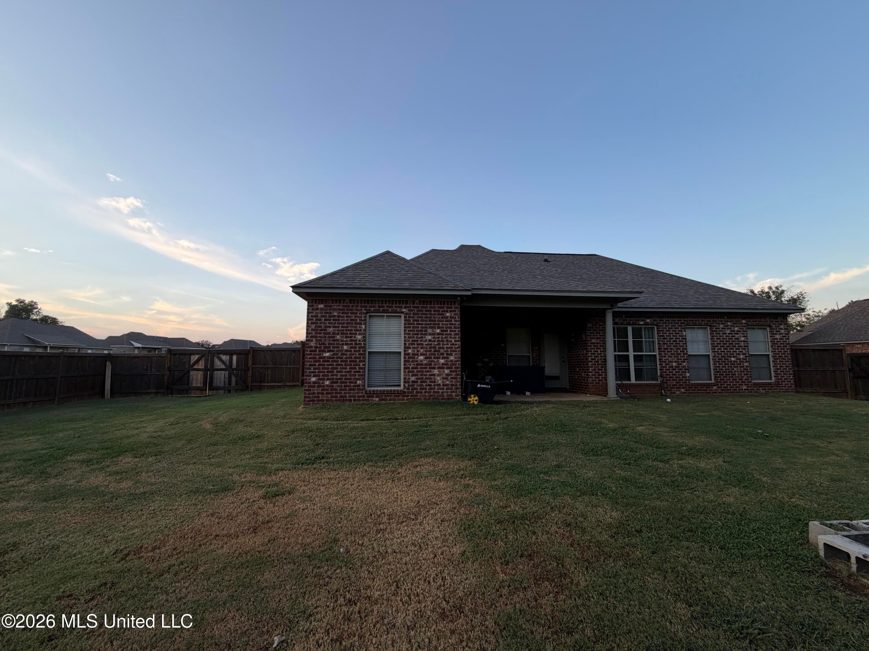 101 Trailbridge Bend — photo
