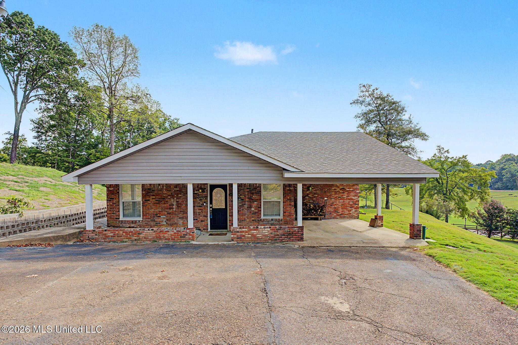 3480 Woodland Lake Road — photo