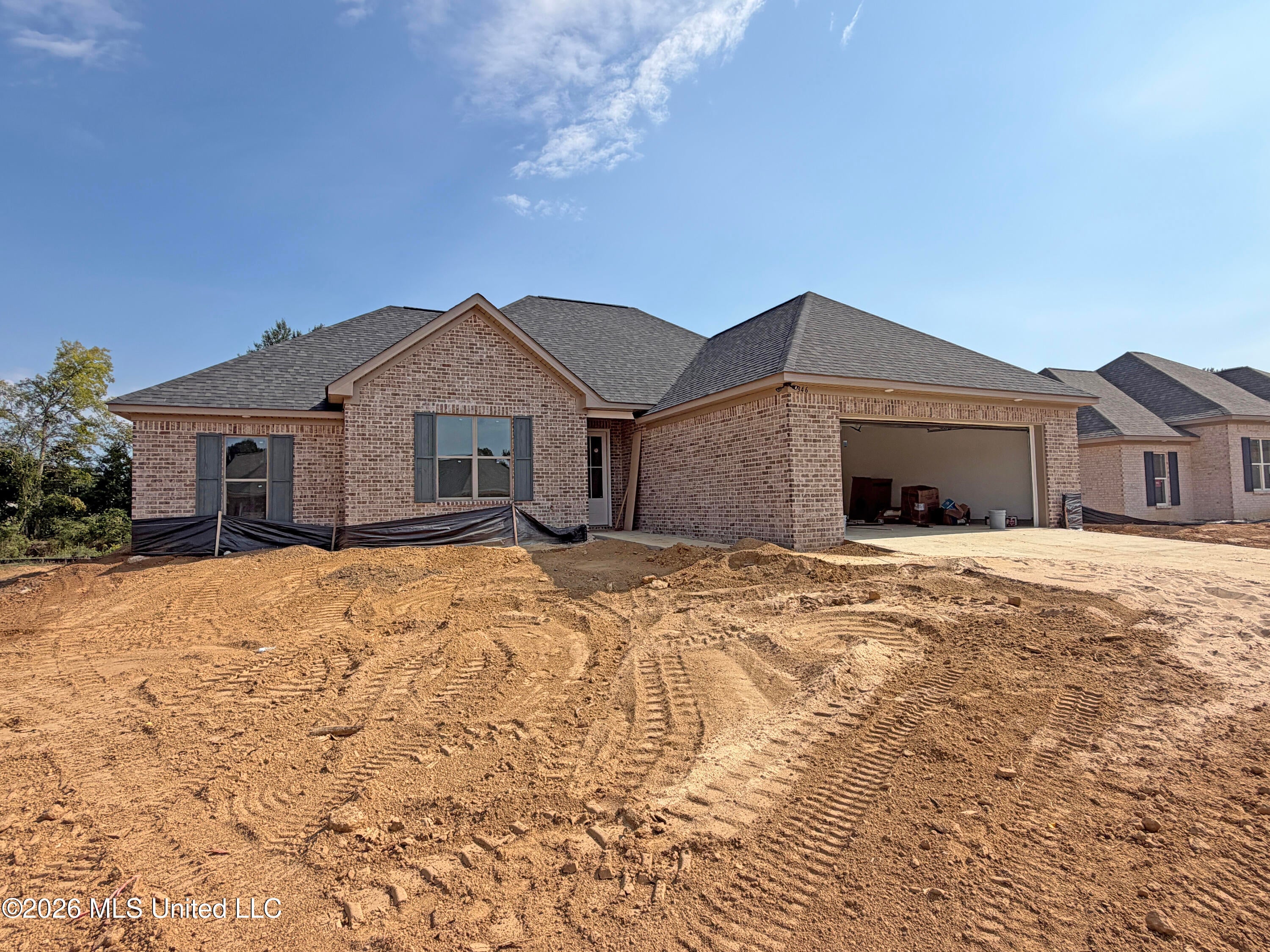 346 Brookfield Circle — photo