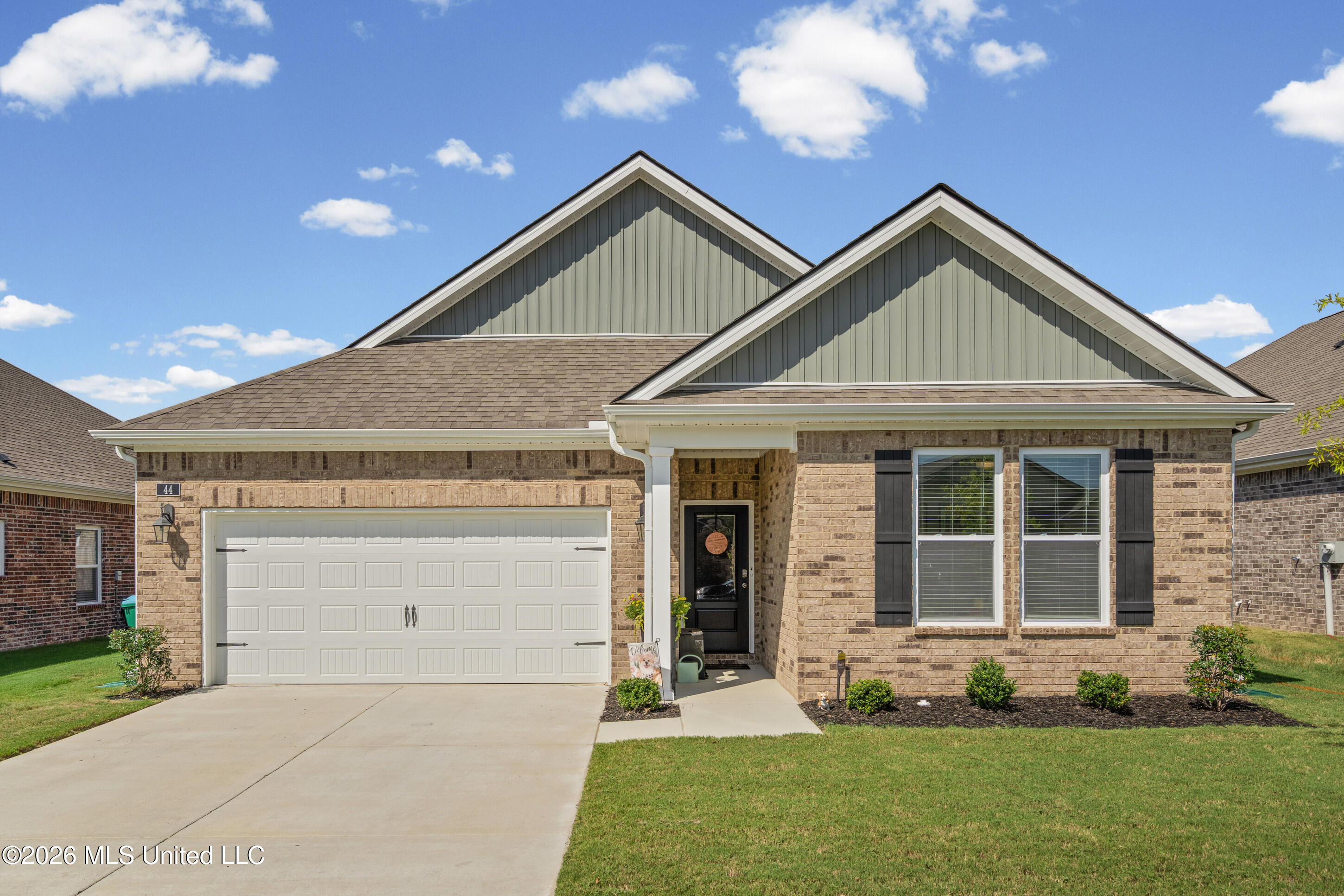 44 Harvest Dance Drive — photo