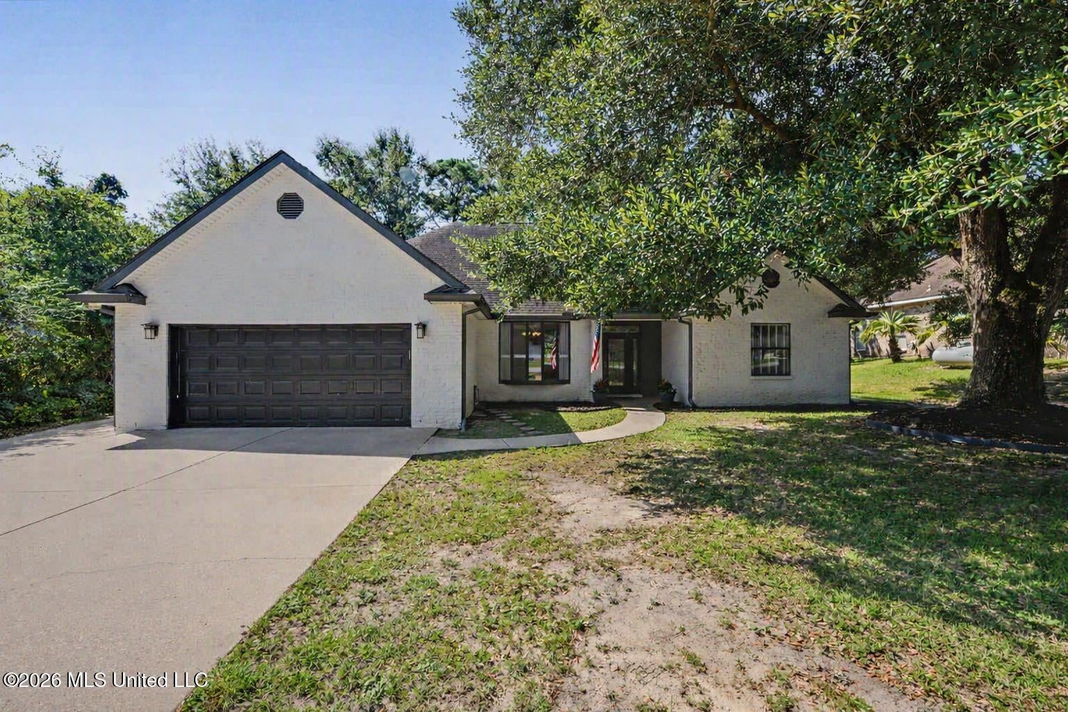 5562 E Diamondhead Drive — photo