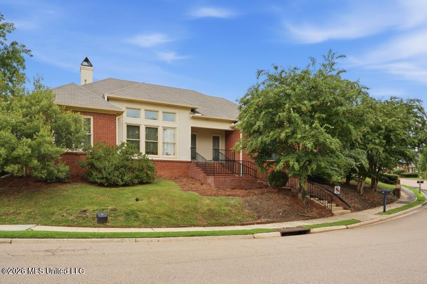 37 Village Green Circle — photo