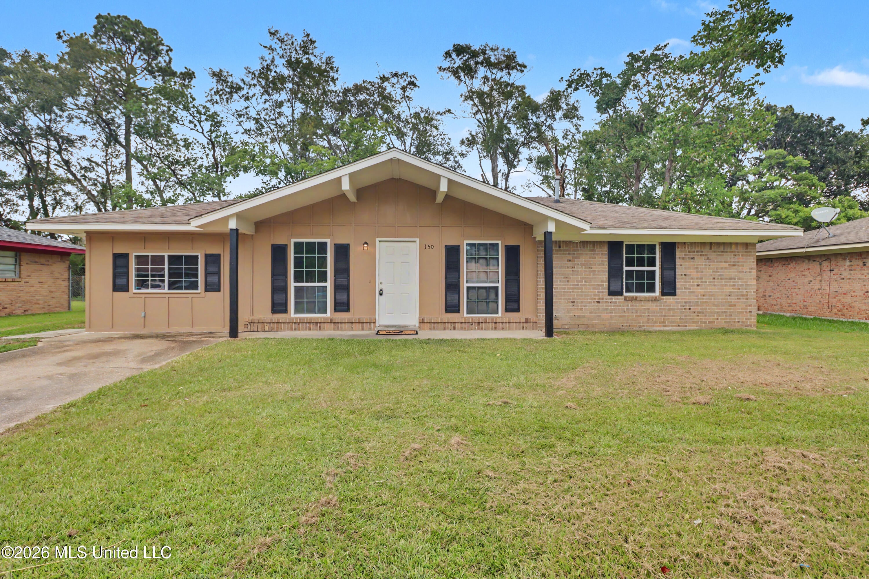 150 Ben Drive — photo