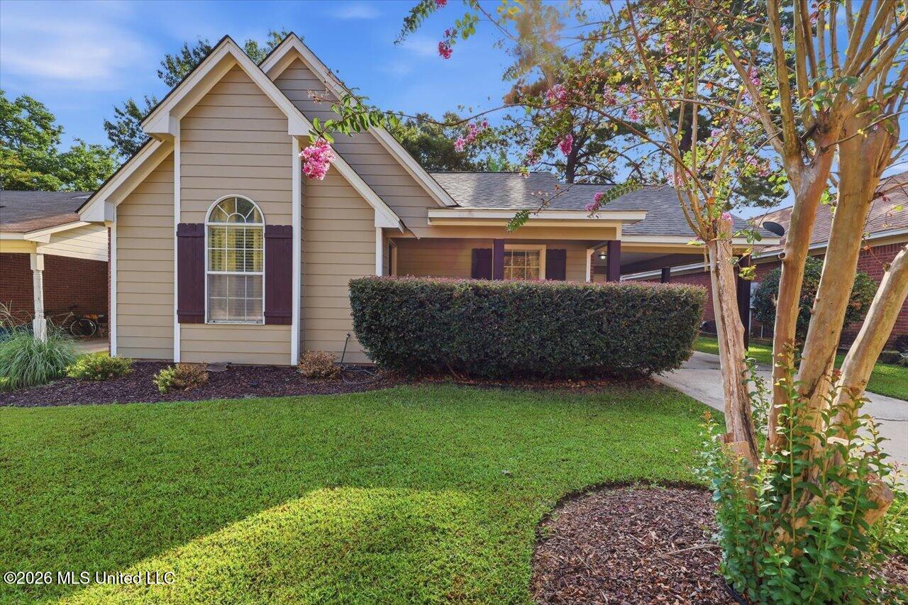 1018 Barnett Bend Circle — photo