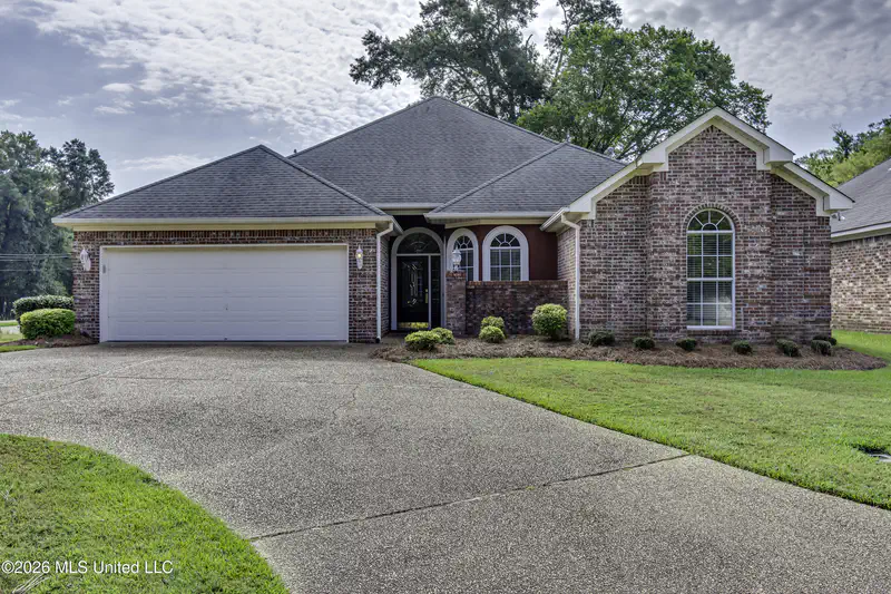 381 Bradford Drive — photo
