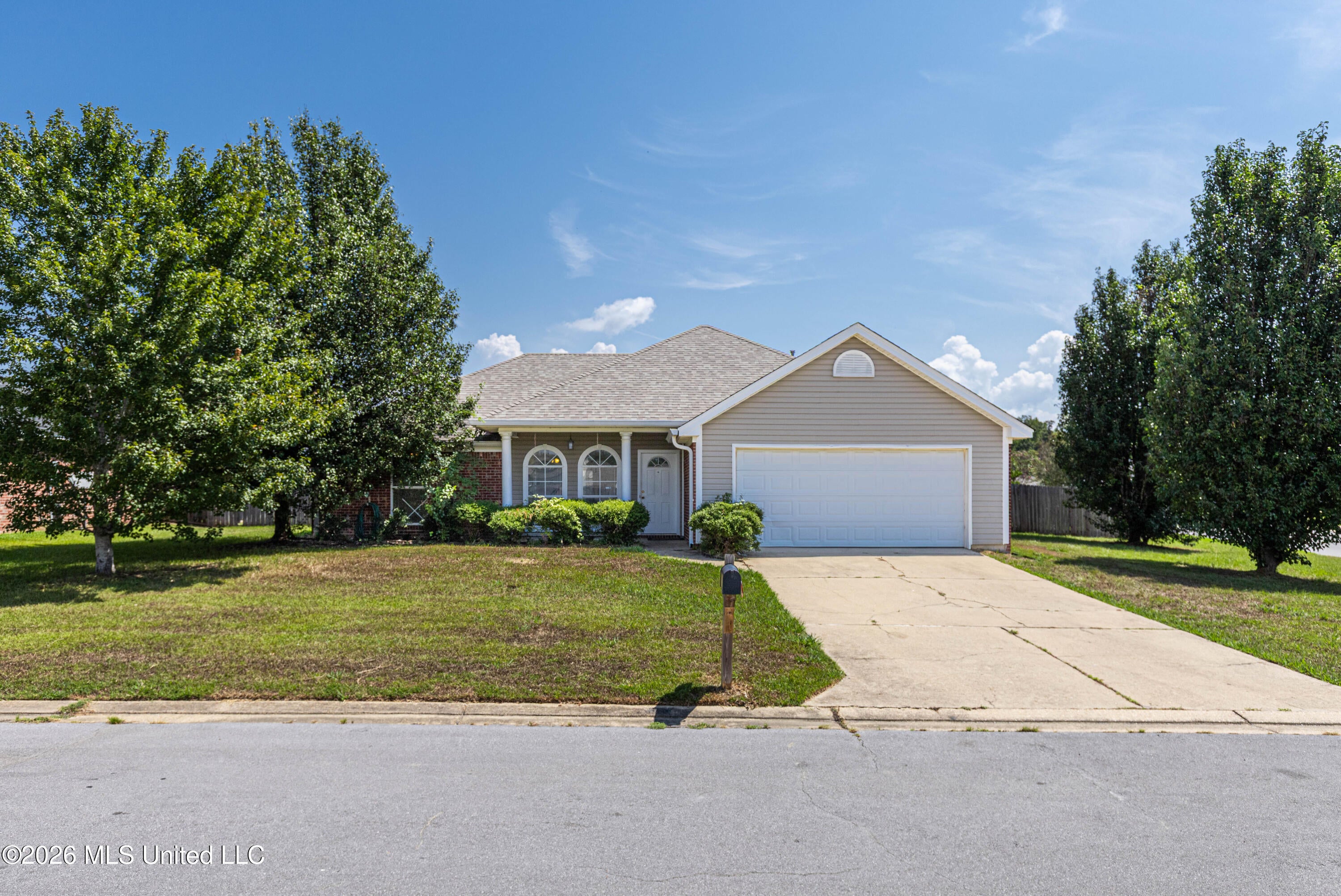 408 Timber Ridge Way — photo