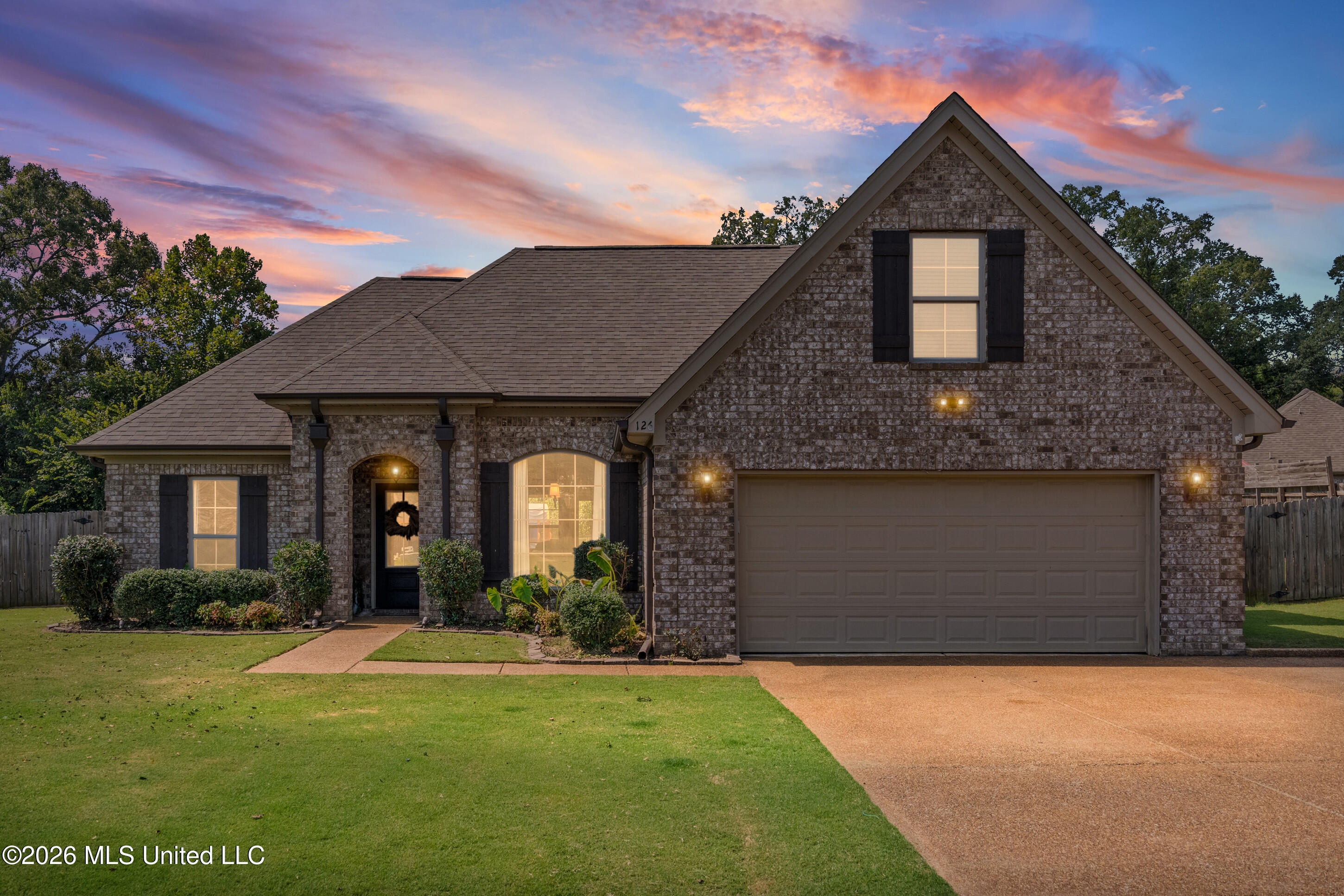 126 Highland Drive — photo
