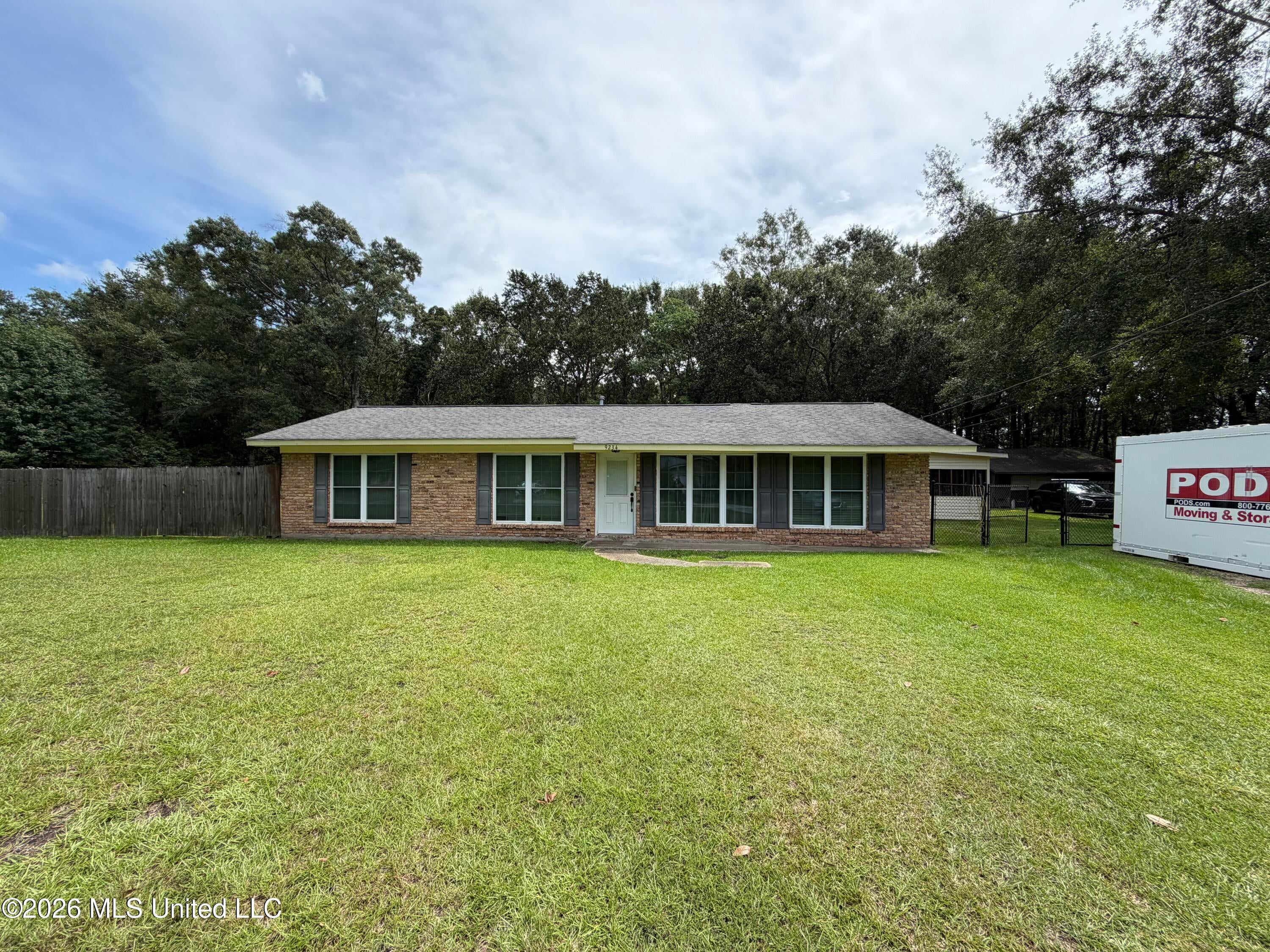 9234 Guywood Road — photo