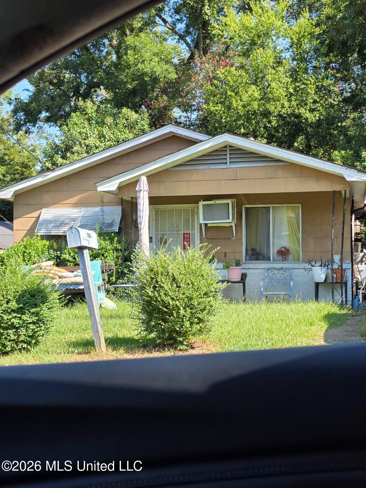 3118 Booker Street — photo