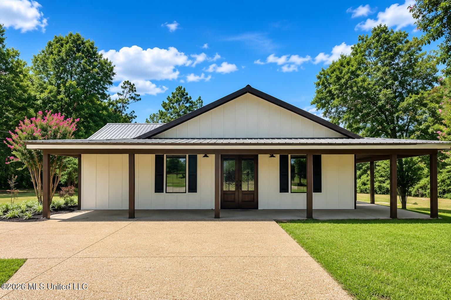 143 Pre Eddy Road — photo