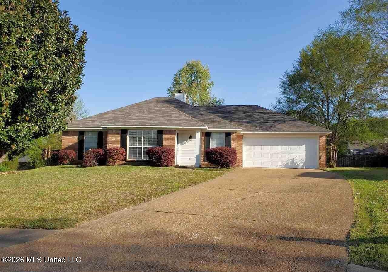 208 Foxwood Cove — photo