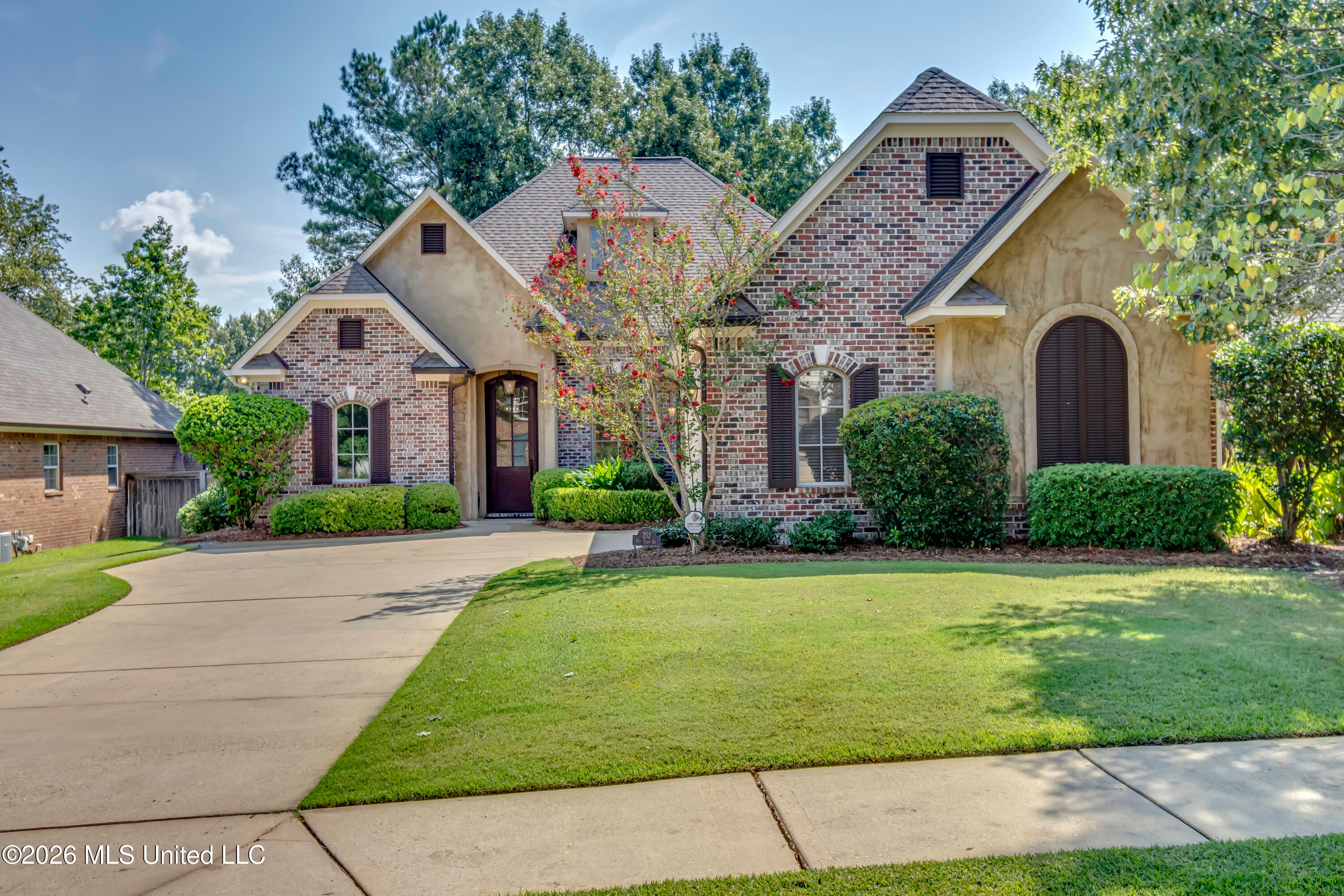 252 Hoy Farms Drive — photo