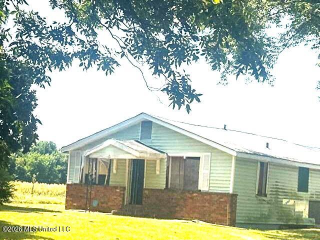 24776 Highway 61 N — photo