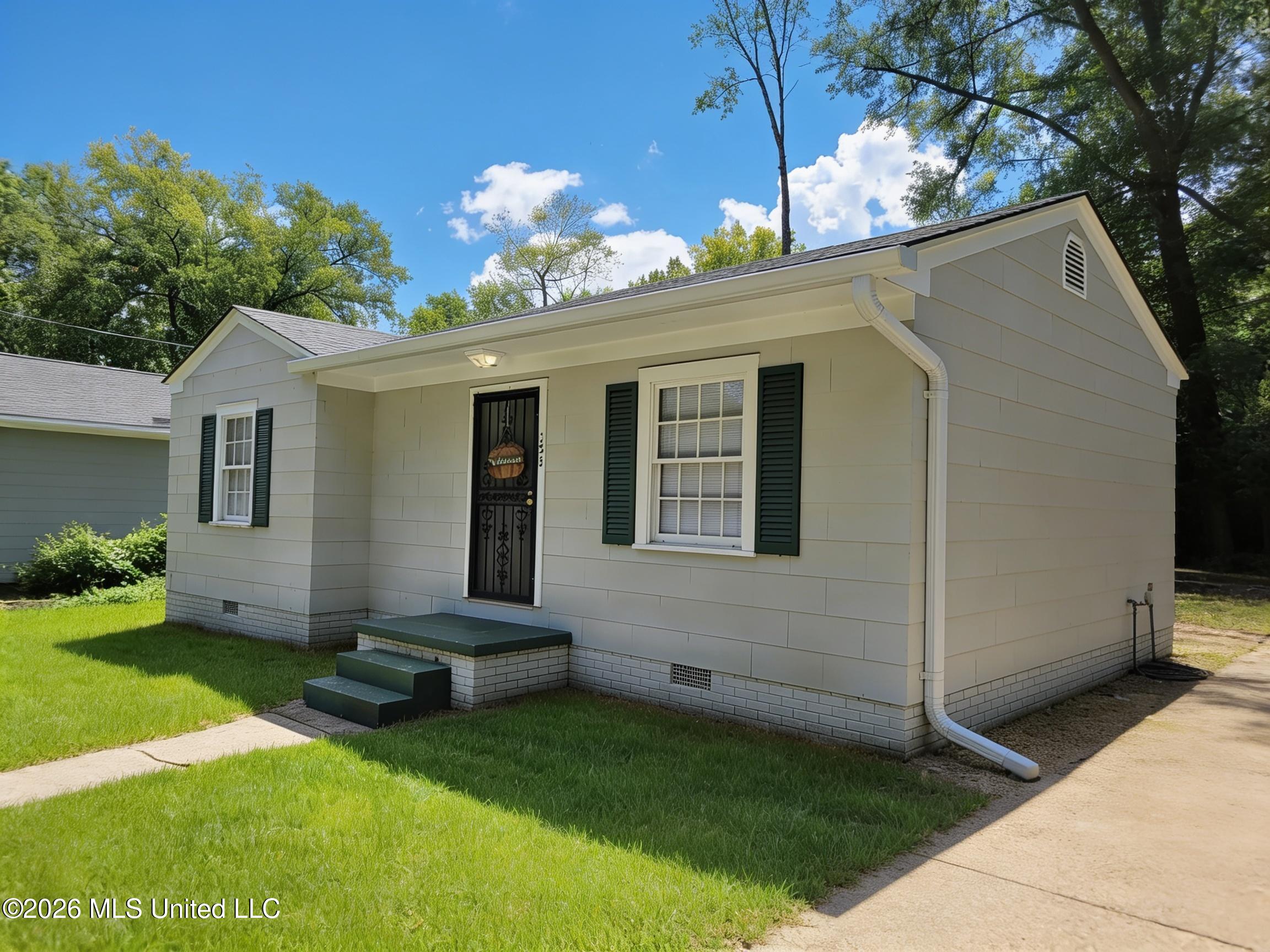 153 Sewanee Drive — photo