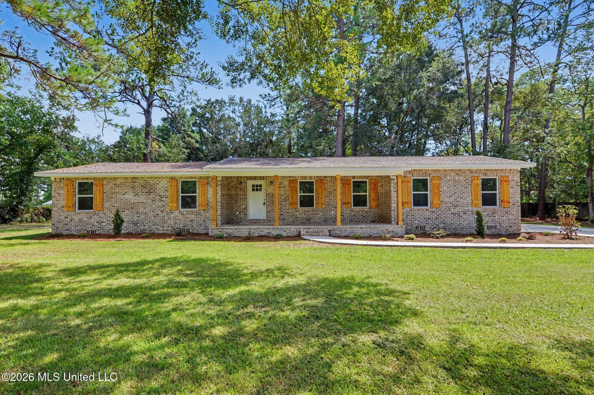12908 Dixie Hill Drive — photo