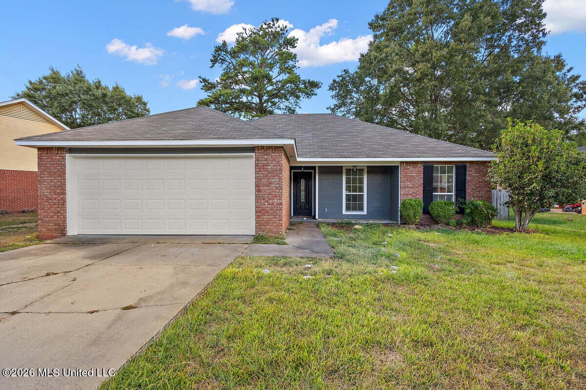 415 Riverbend Drive — photo