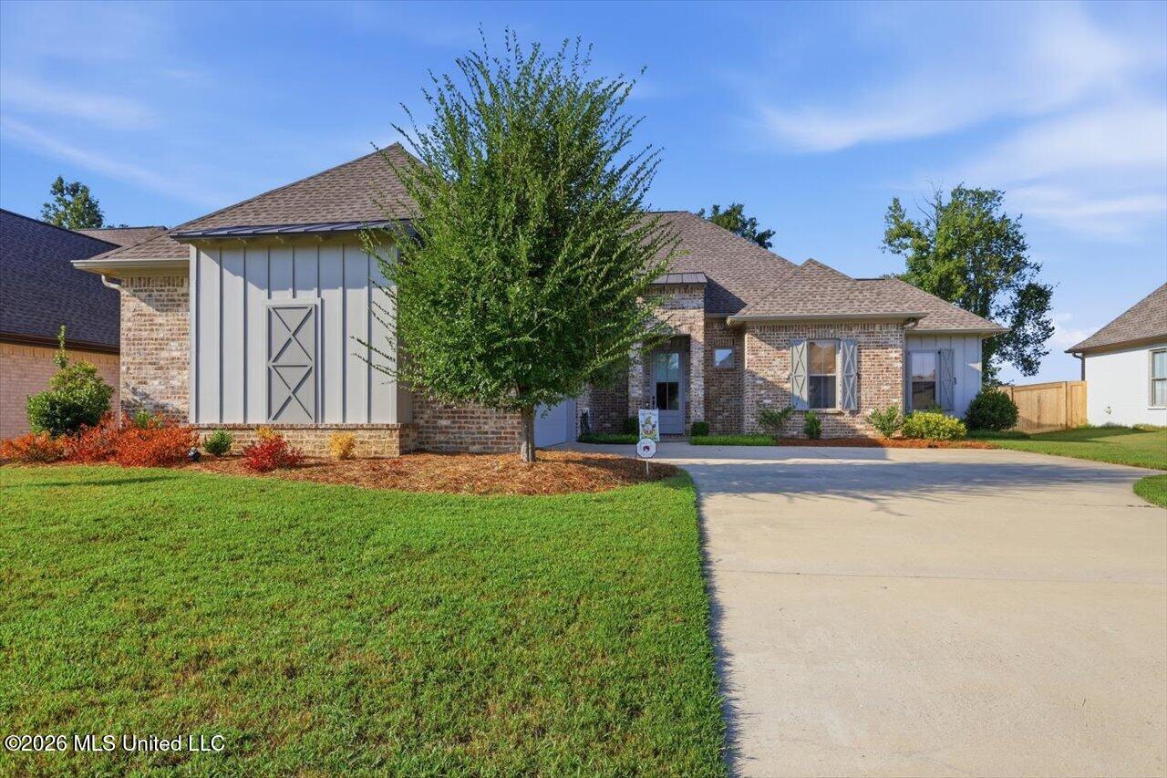 445 Brazos Drive — photo