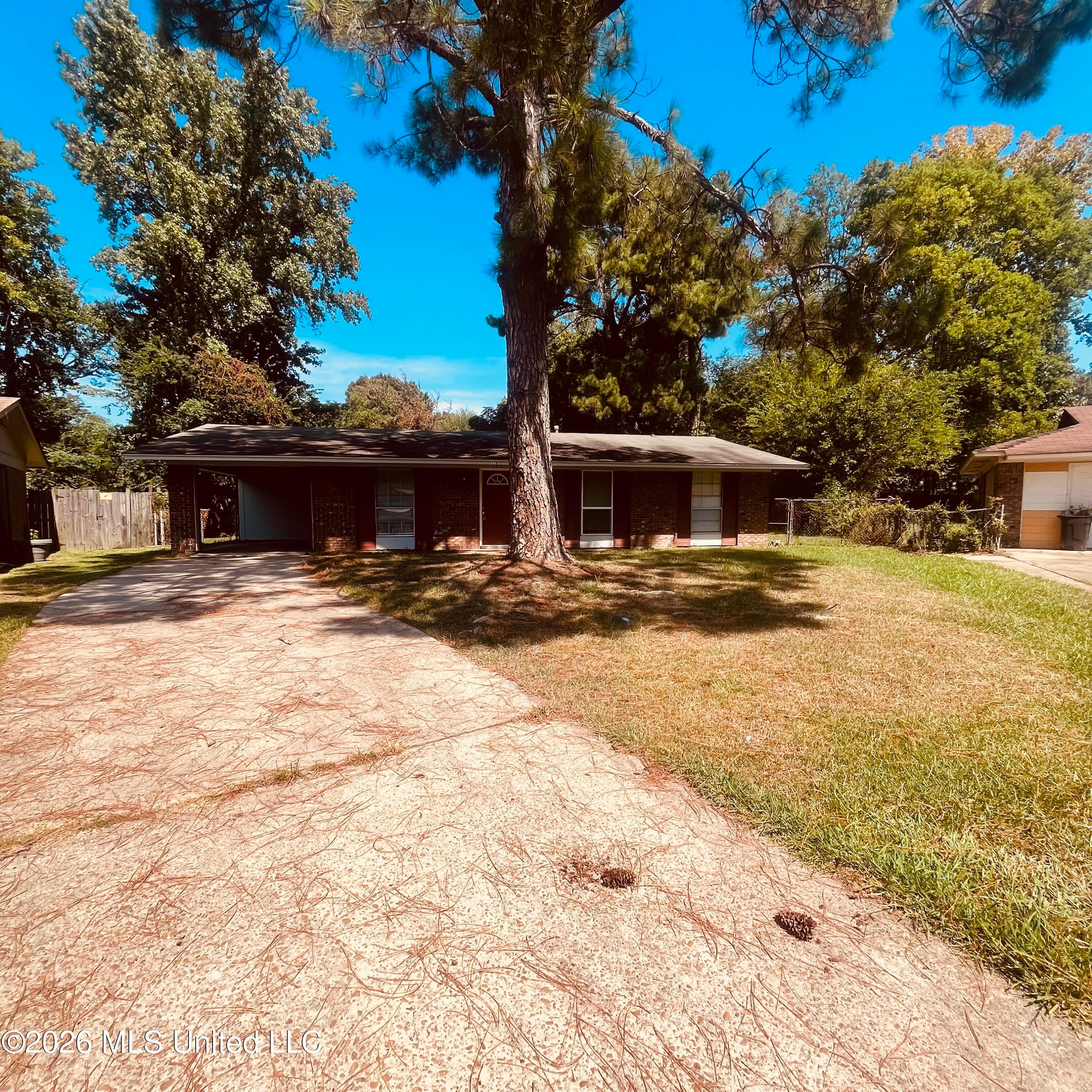 173 Grover Cleveland Circle — photo