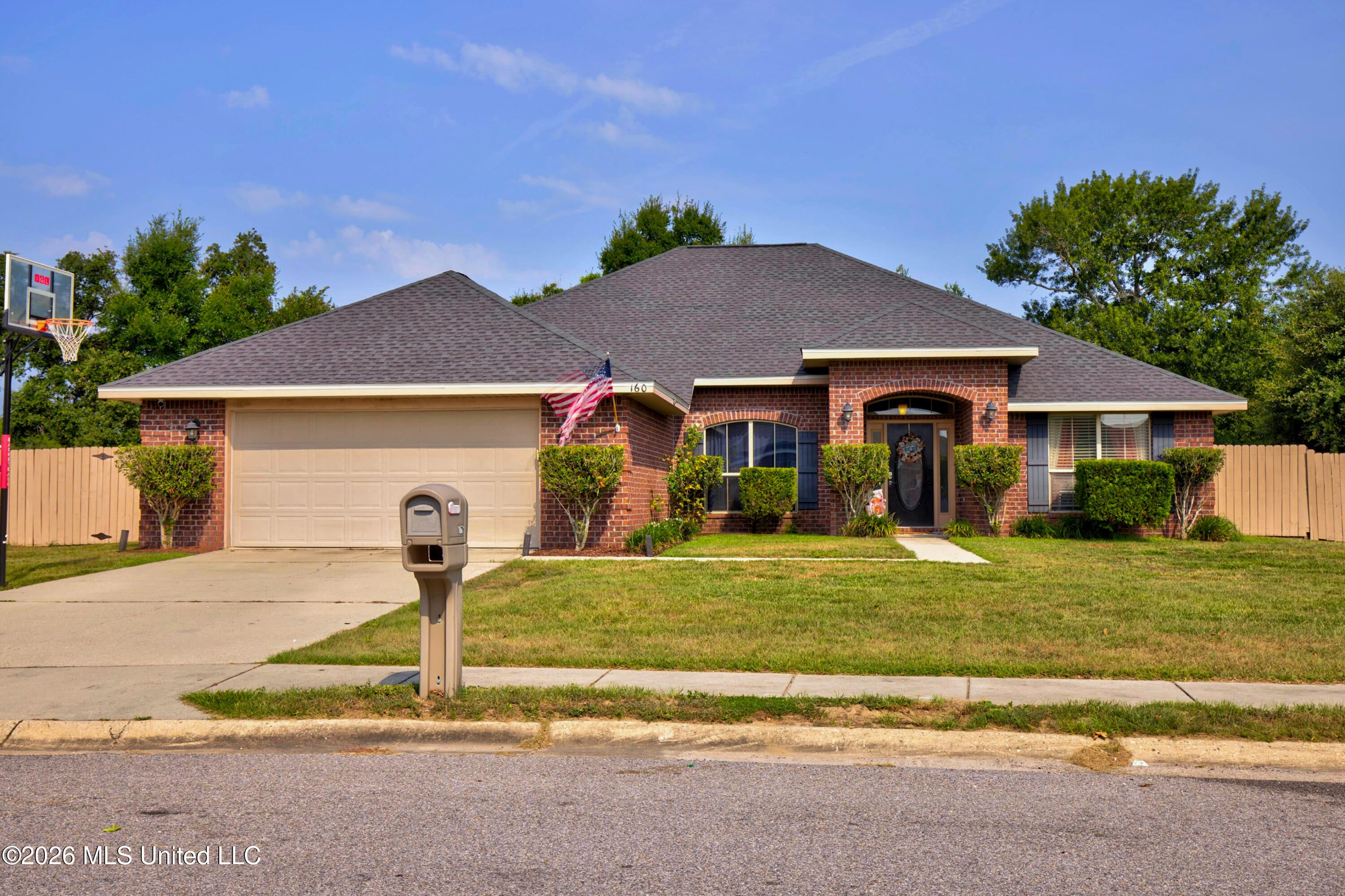 160 Saltmeadow Circle — photo