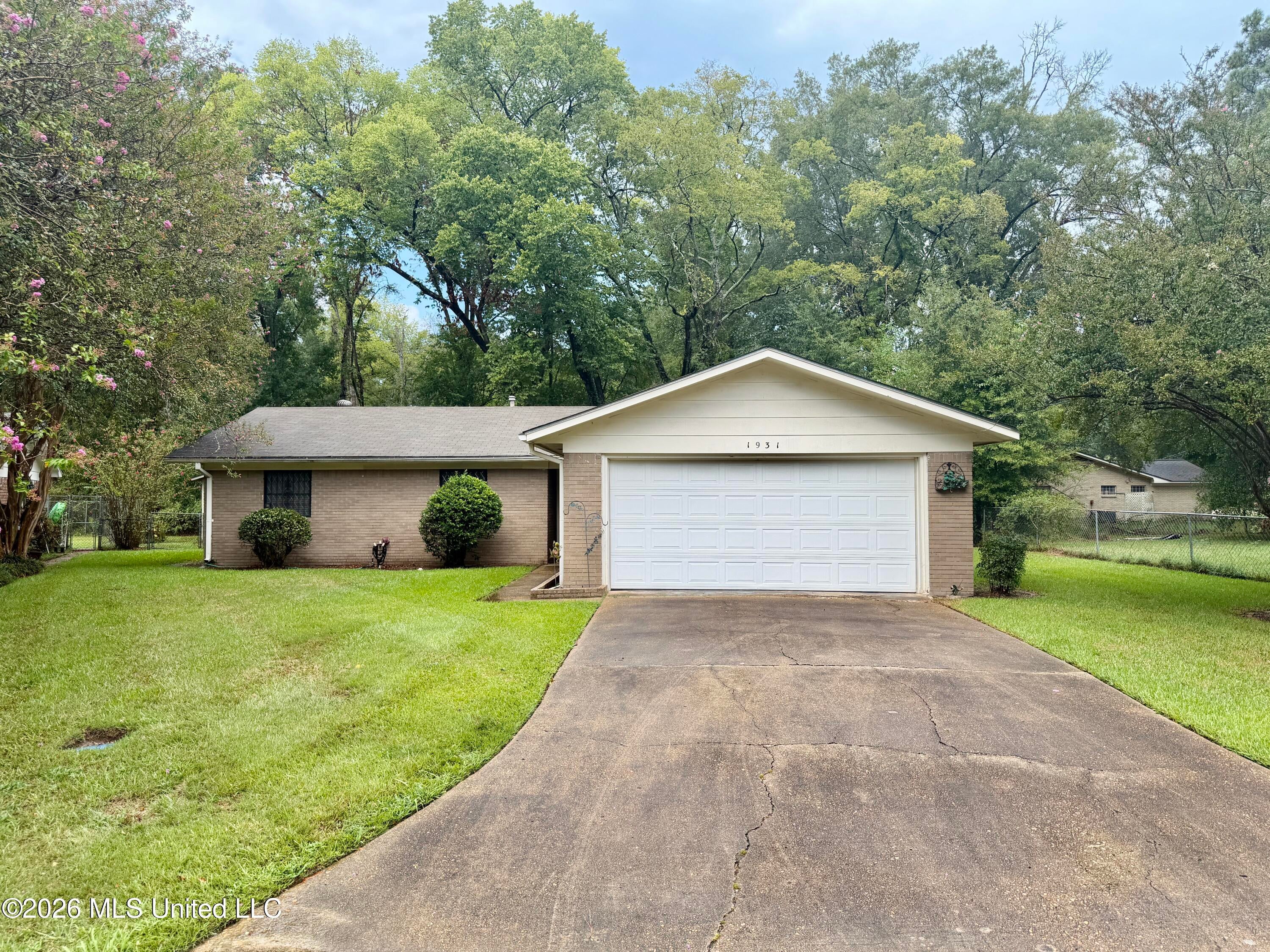 1931 Loyd Circle — photo
