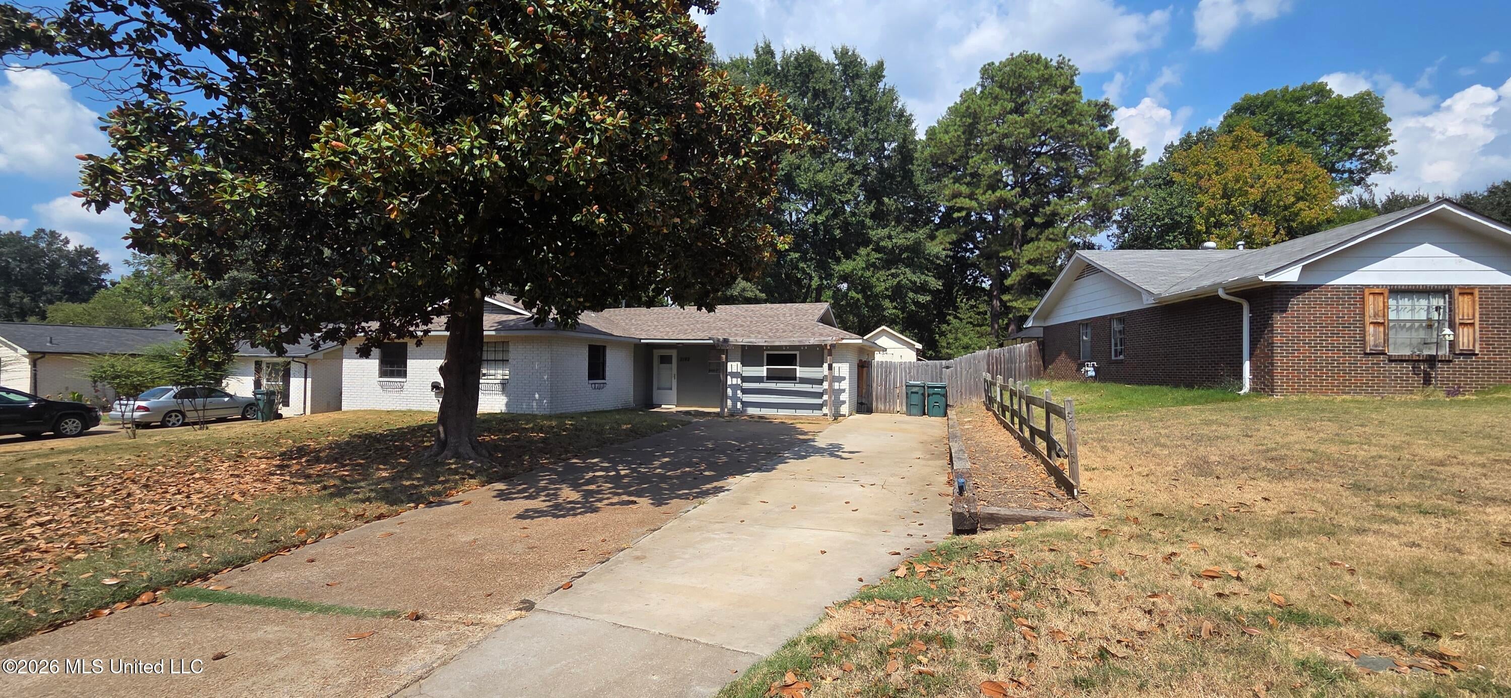2192 Holbrook Cove — photo