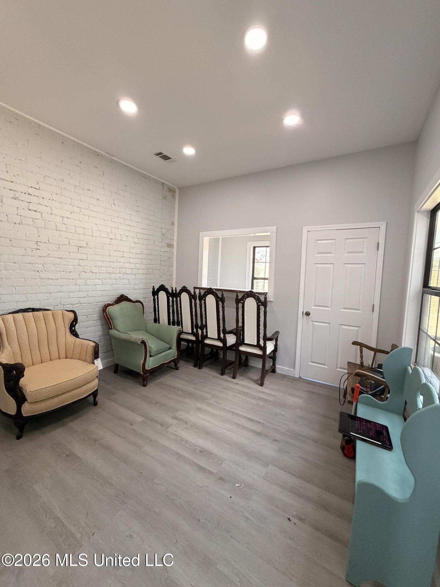 1014 Robb Street Suite E, Summit, MS 39666 — photo 2