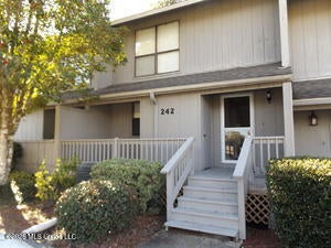 242 Highpoint Drive — photo