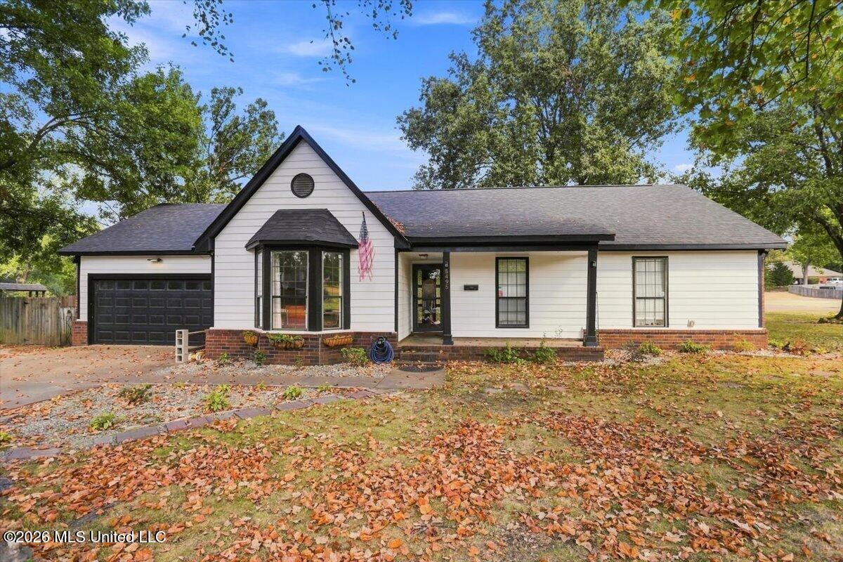 5495 Plum Tree Cove — photo