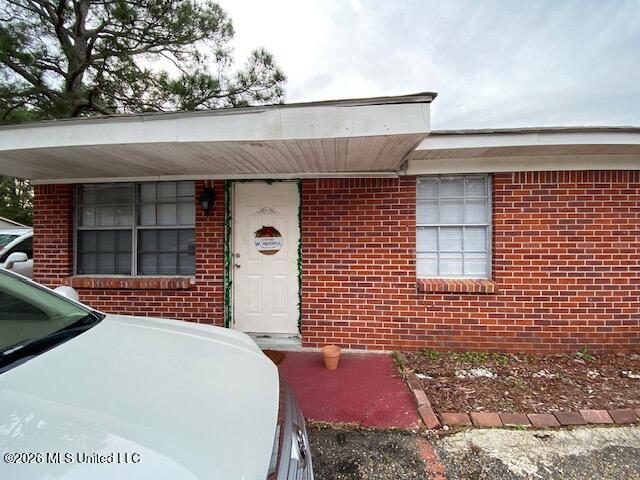 3417 Shamrock Court — photo