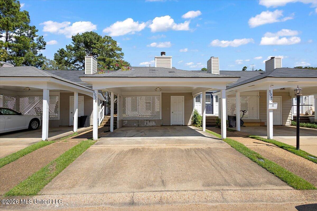 5076 Harling Place — photo