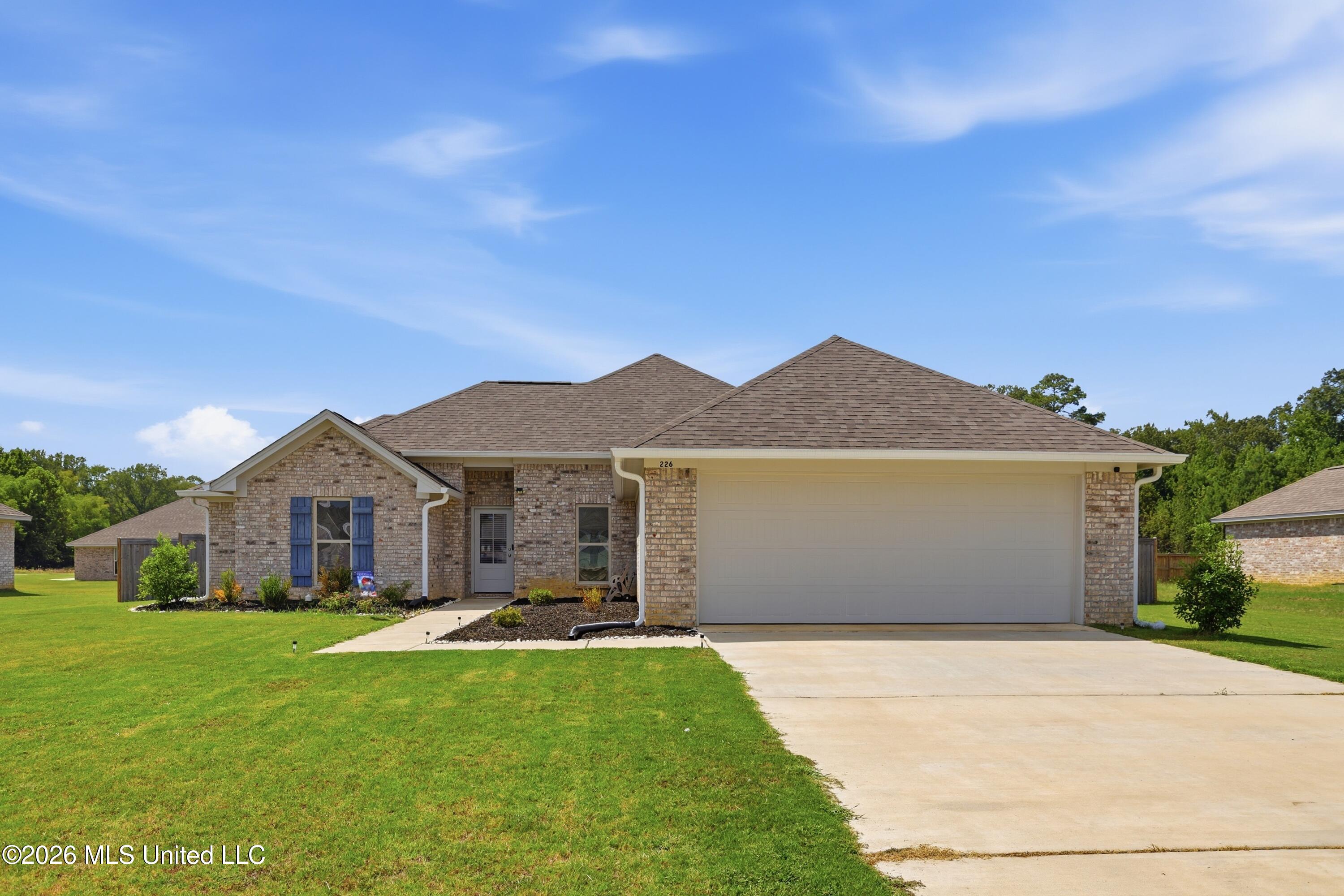 226 Jasmine Cove Circle — photo