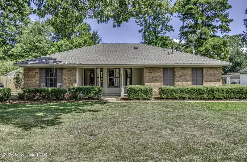 432 Green Leaf Trail — photo