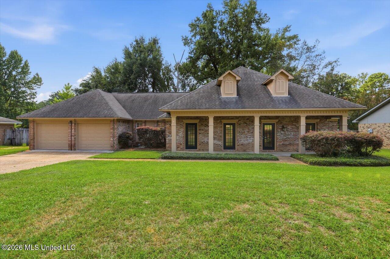 111 Fern Drive — photo