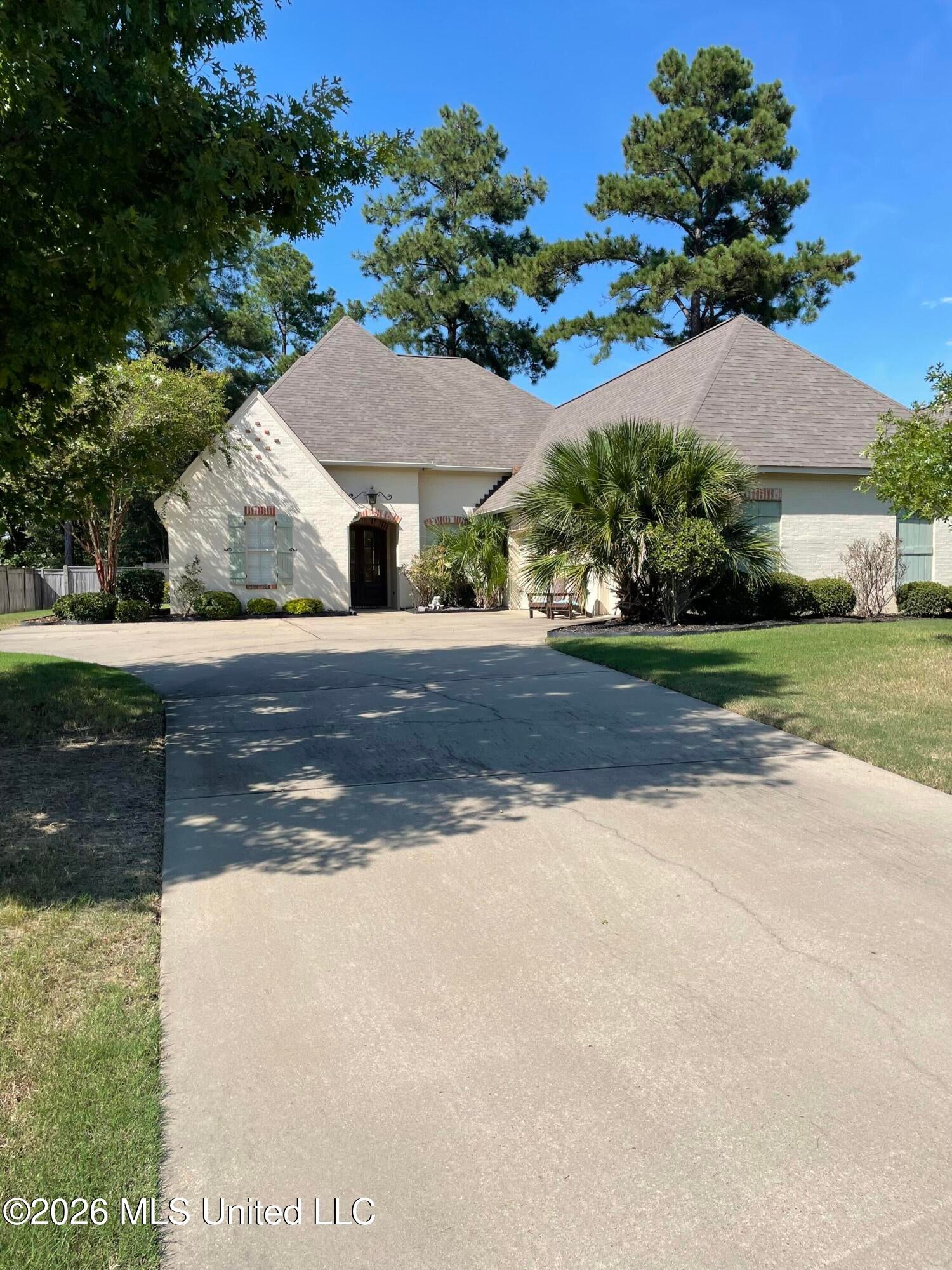 153 Grayhawk Drive — photo