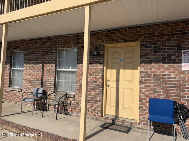 1529 43rd Avenue Unit 101 — photo