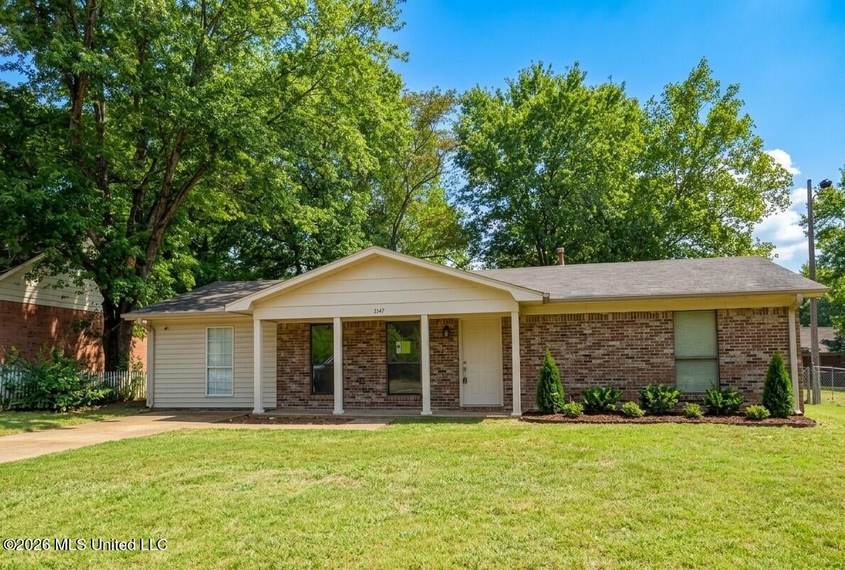5347 Nail Road — photo