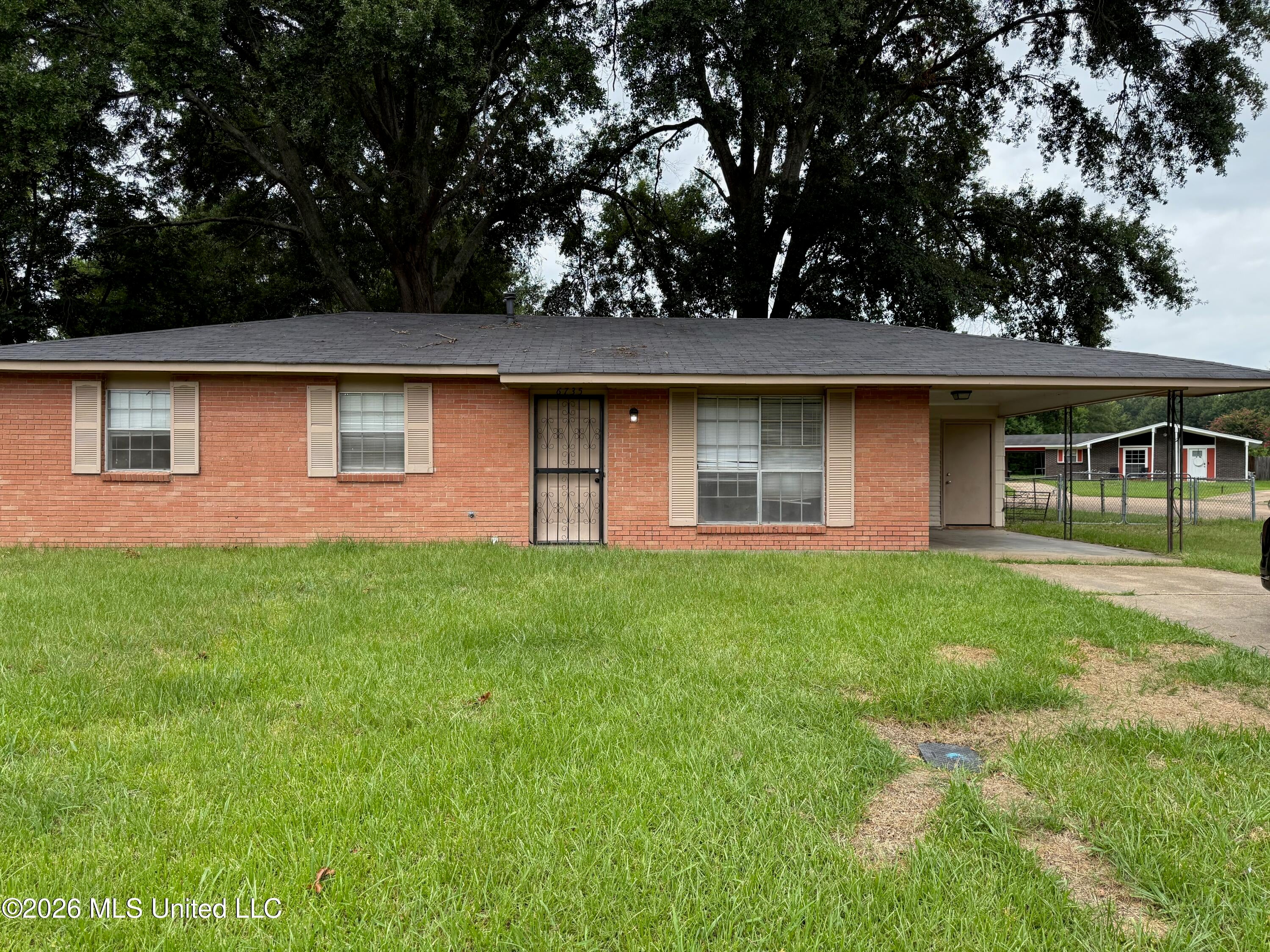 6735 Harry S Truman Drive — photo