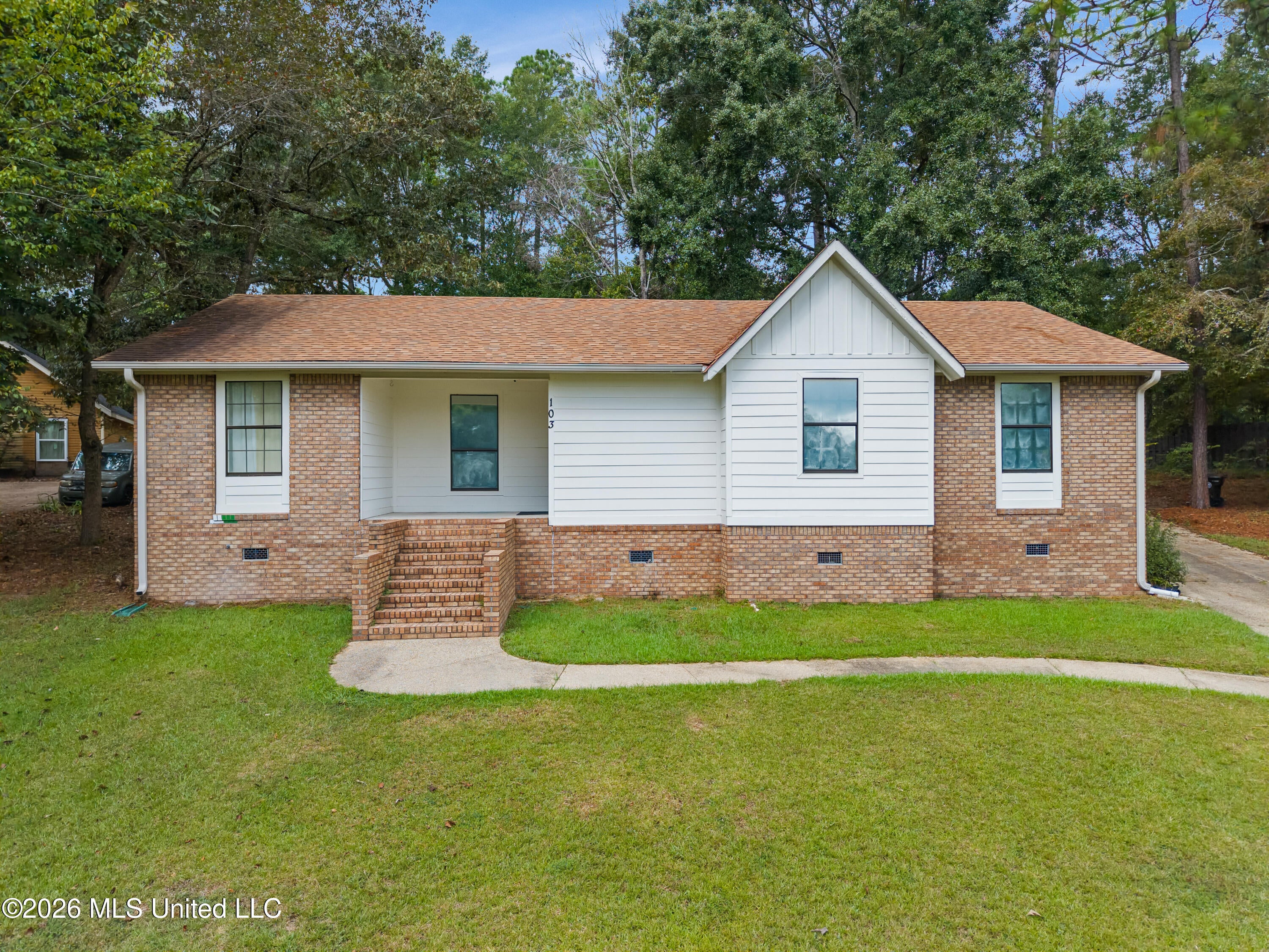 103 Brentwood Place — photo
