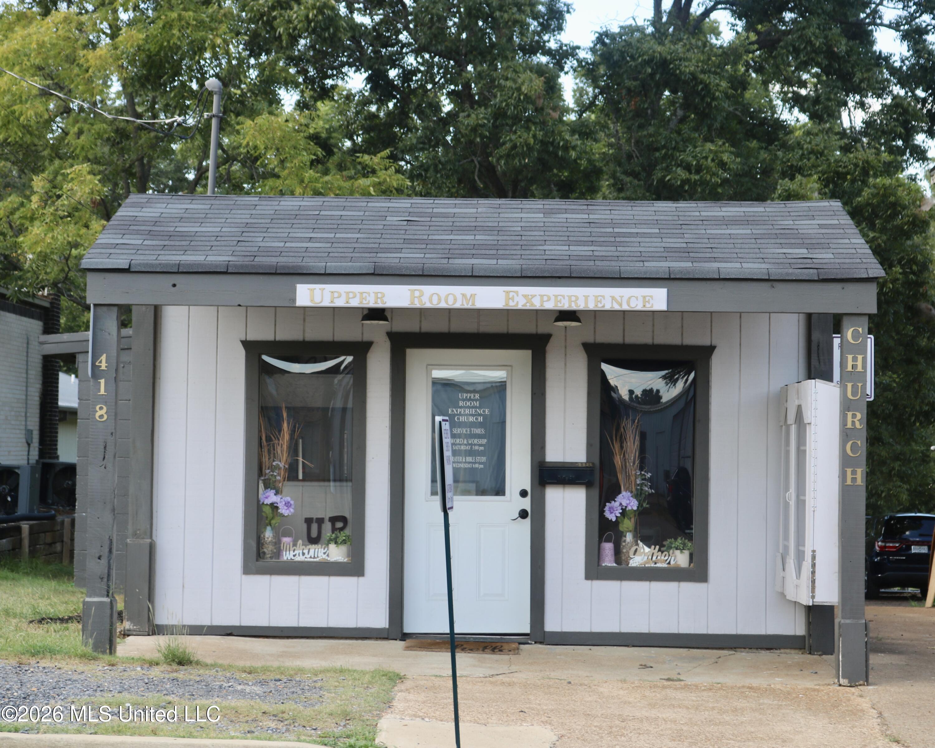 418 Court Street — photo