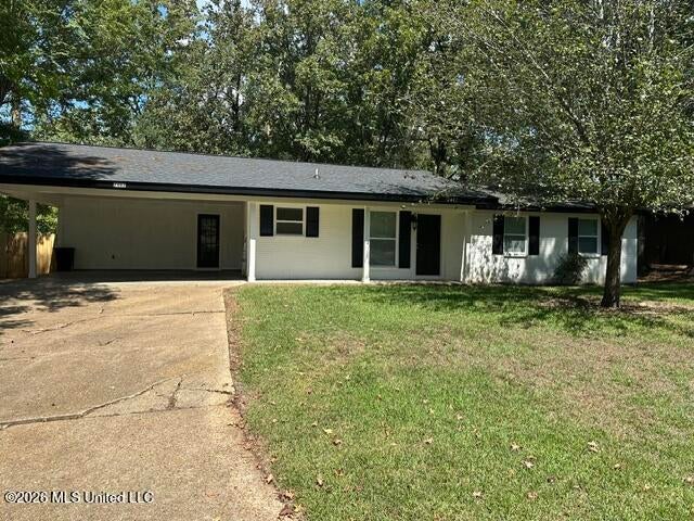 2482 Napoleon Avenue — photo