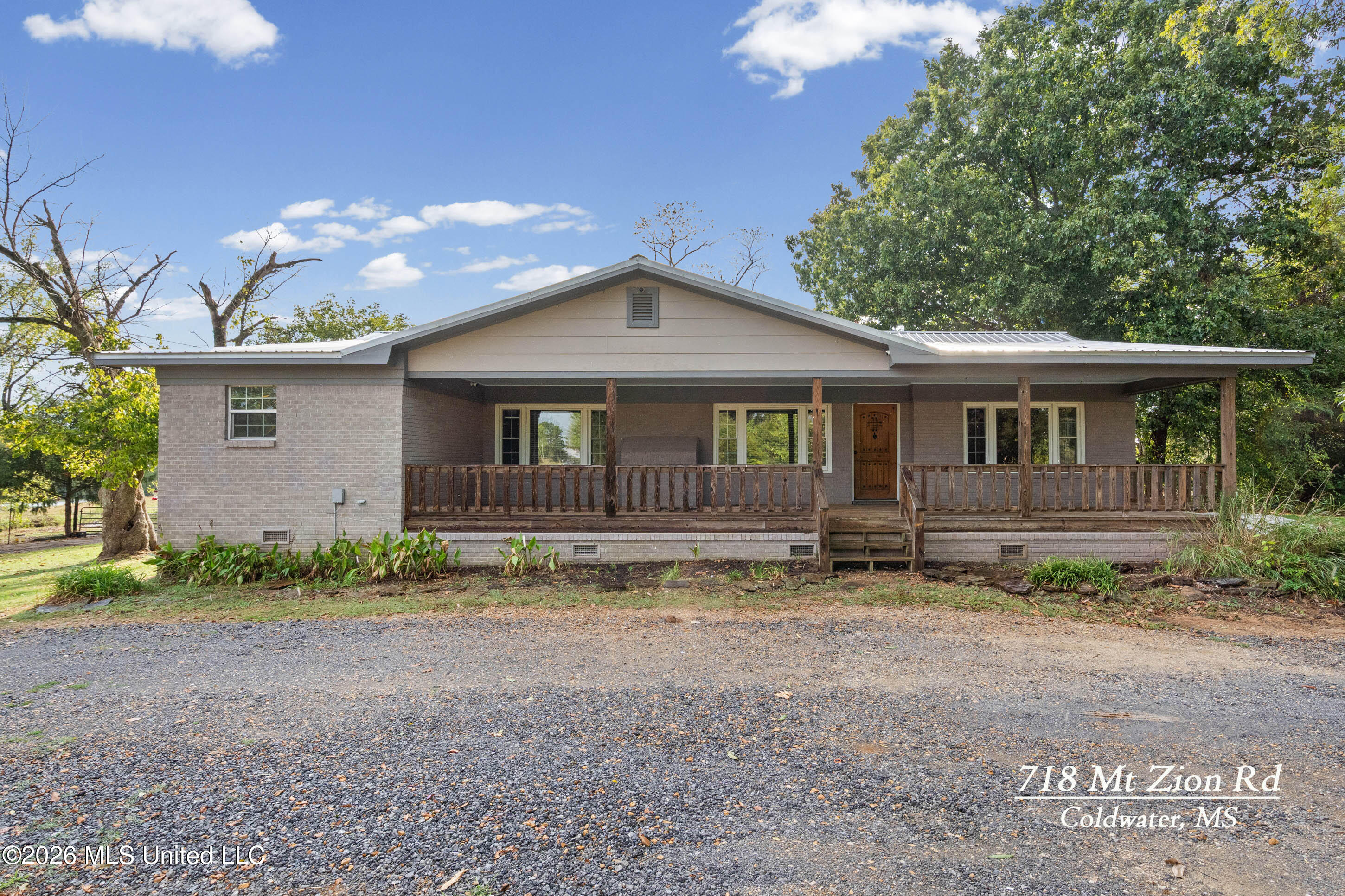 718 Mount Zion Road — photo