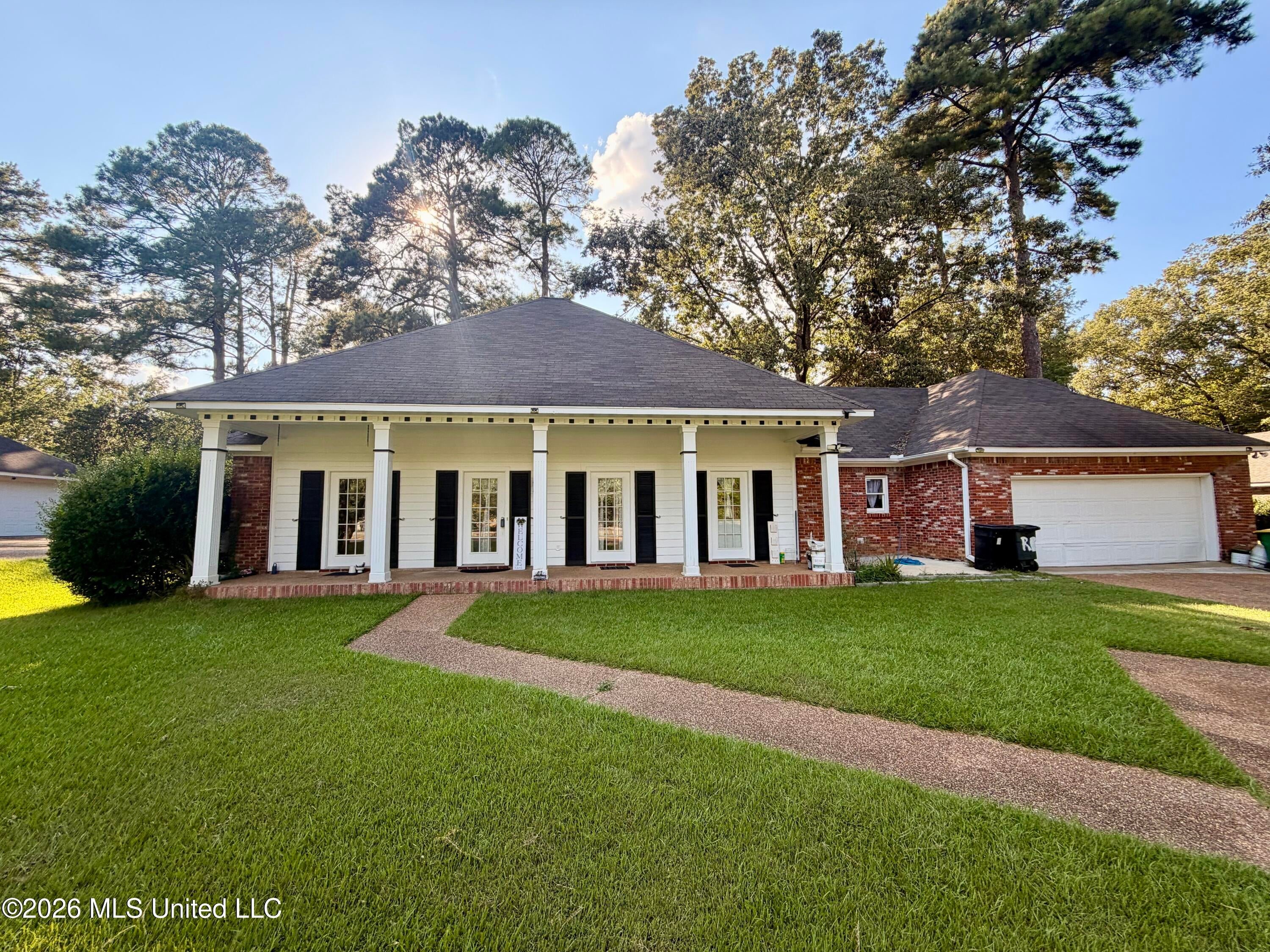 207 S Pear Orchard Road — photo