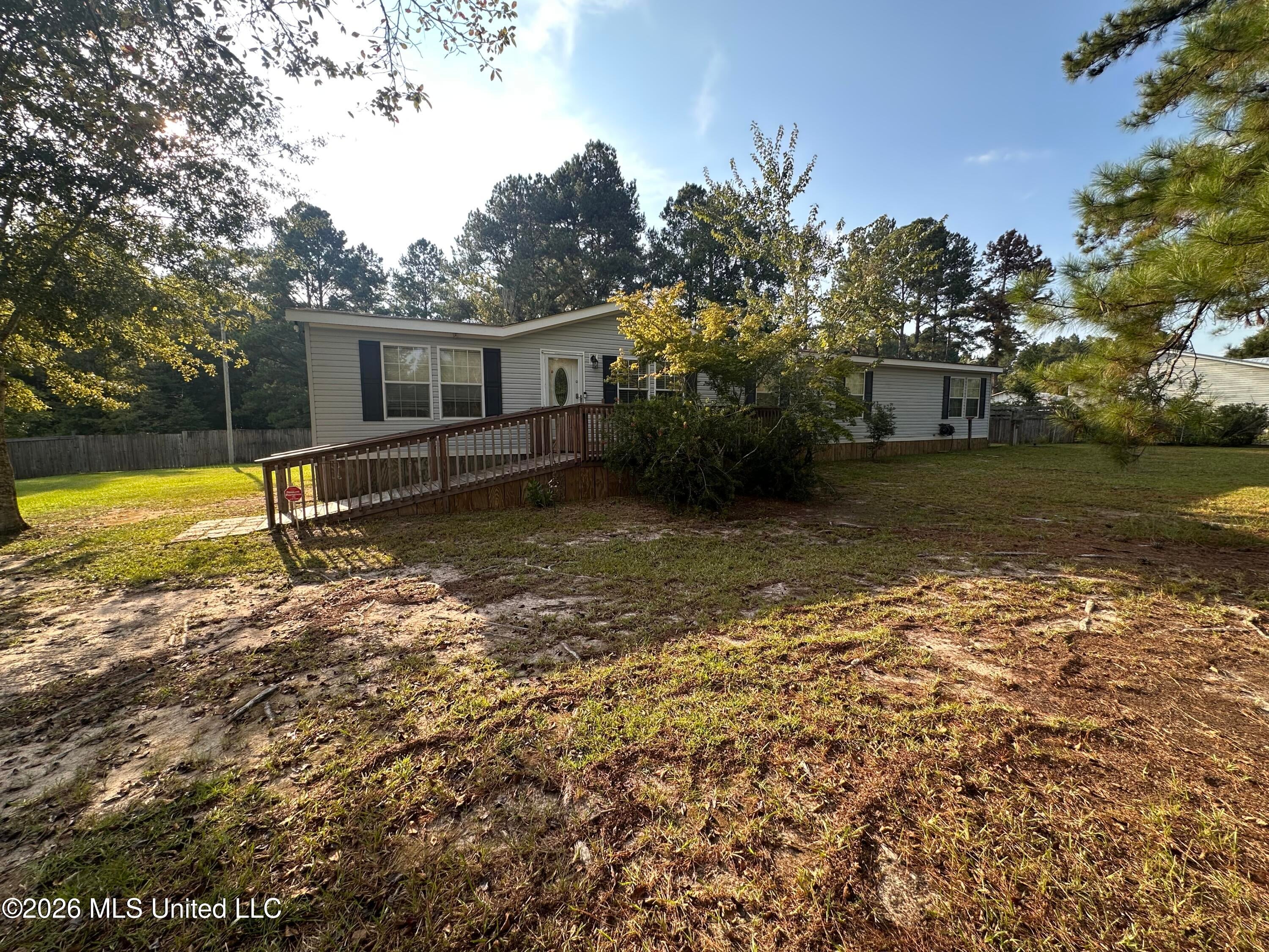 13481 Burgundy Drive — photo