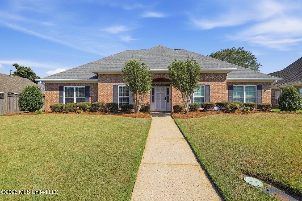 253 Belle Rose Circle — photo