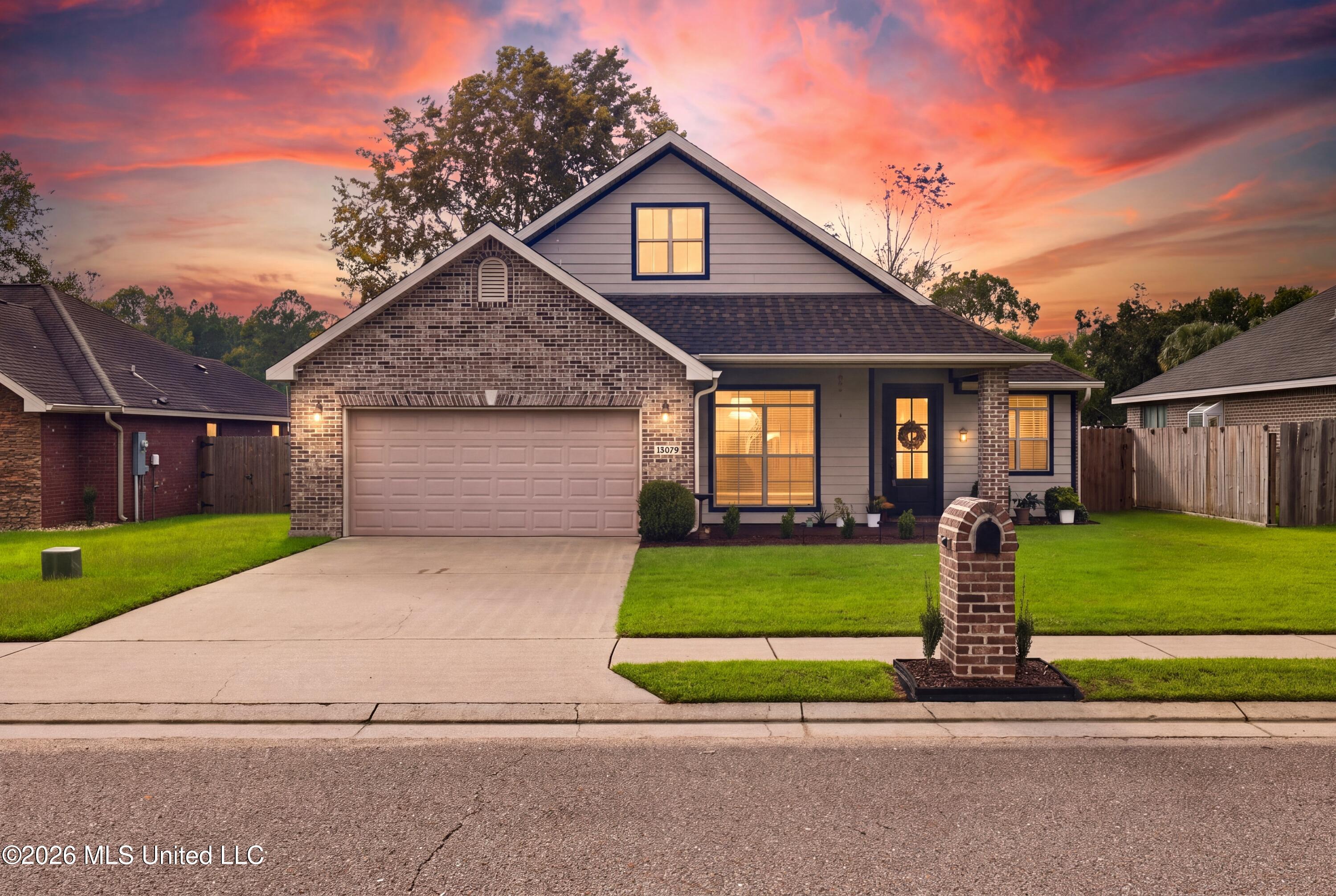 13079 Oakberry Lane — photo