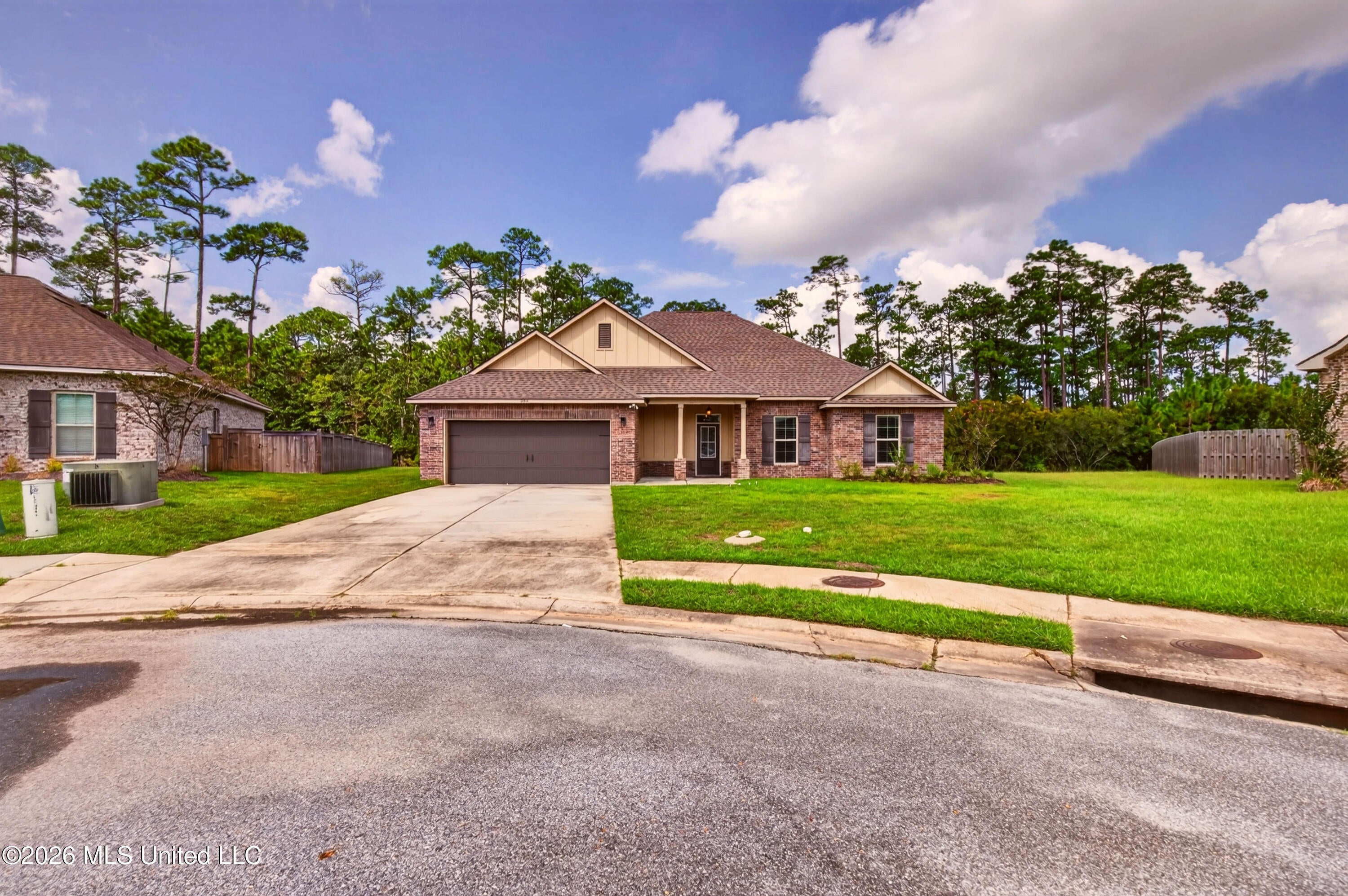 11816 Smokey Court — photo